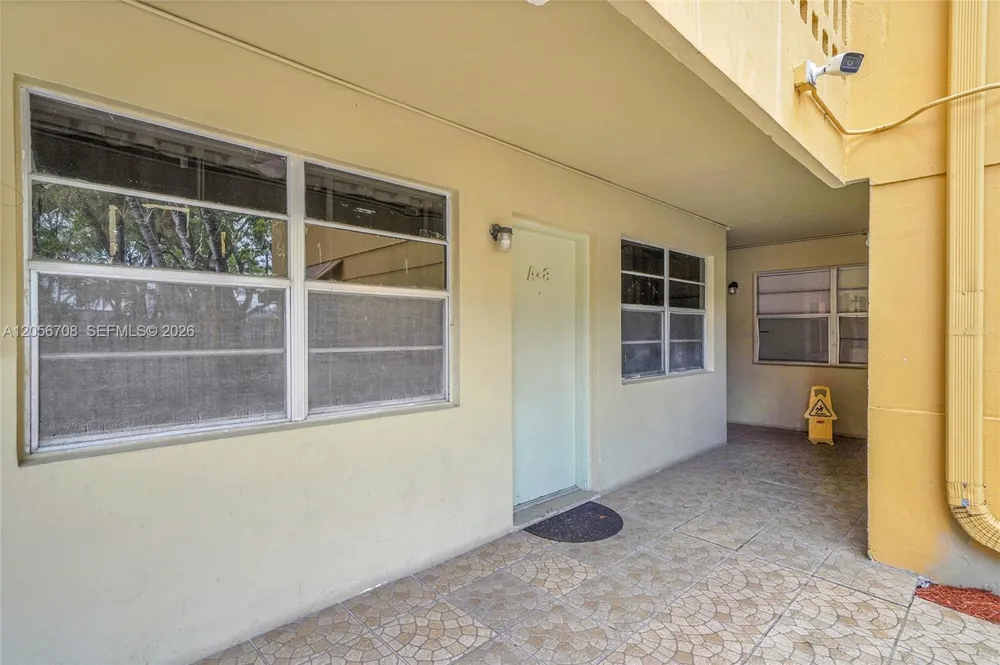 1851 NE 168th St #A8 North Miami Beach, FL 33162