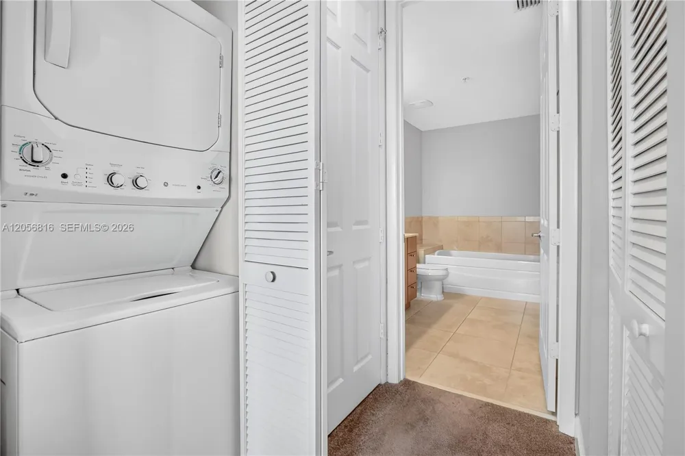 55 Merrick Way #832 Coral Gables, FL 33134