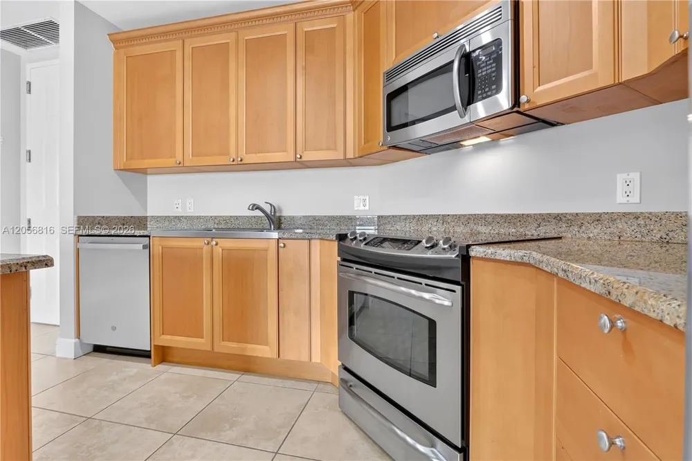 55 Merrick Way #832 Coral Gables, FL 33134