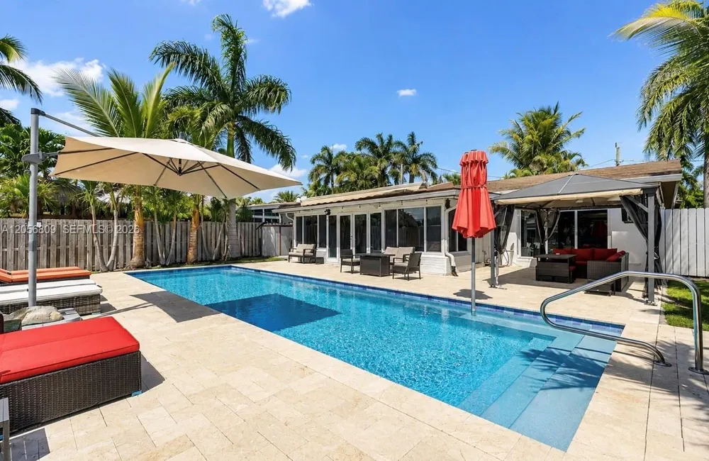963 Nautilus Isle #0 Dania Beach, FL 33004