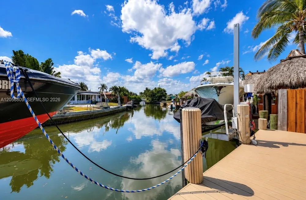 963 Nautilus Isle #0 Dania Beach, FL 33004