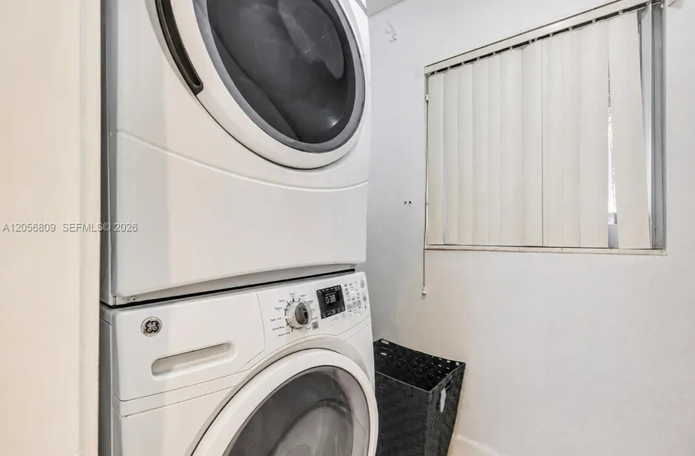963 Nautilus Isle #0 Dania Beach, FL 33004