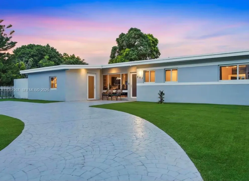 561 NE 172nd St North Miami Beach, FL 33162