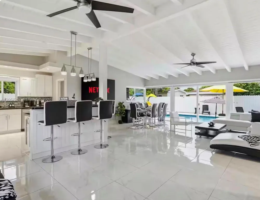 561 NE 172nd St North Miami Beach, FL 33162