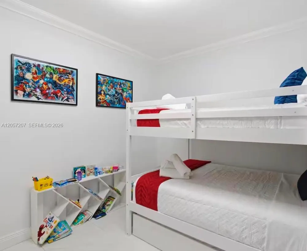 561 NE 172nd St North Miami Beach, FL 33162