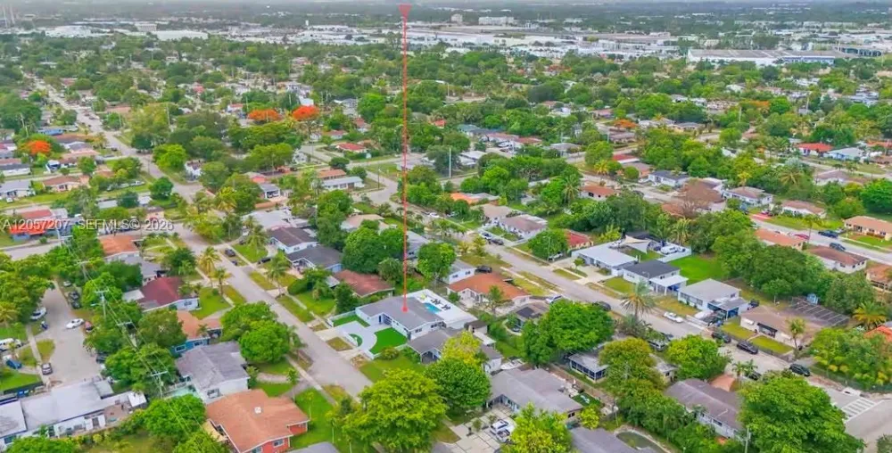 561 NE 172nd St North Miami Beach, FL 33162