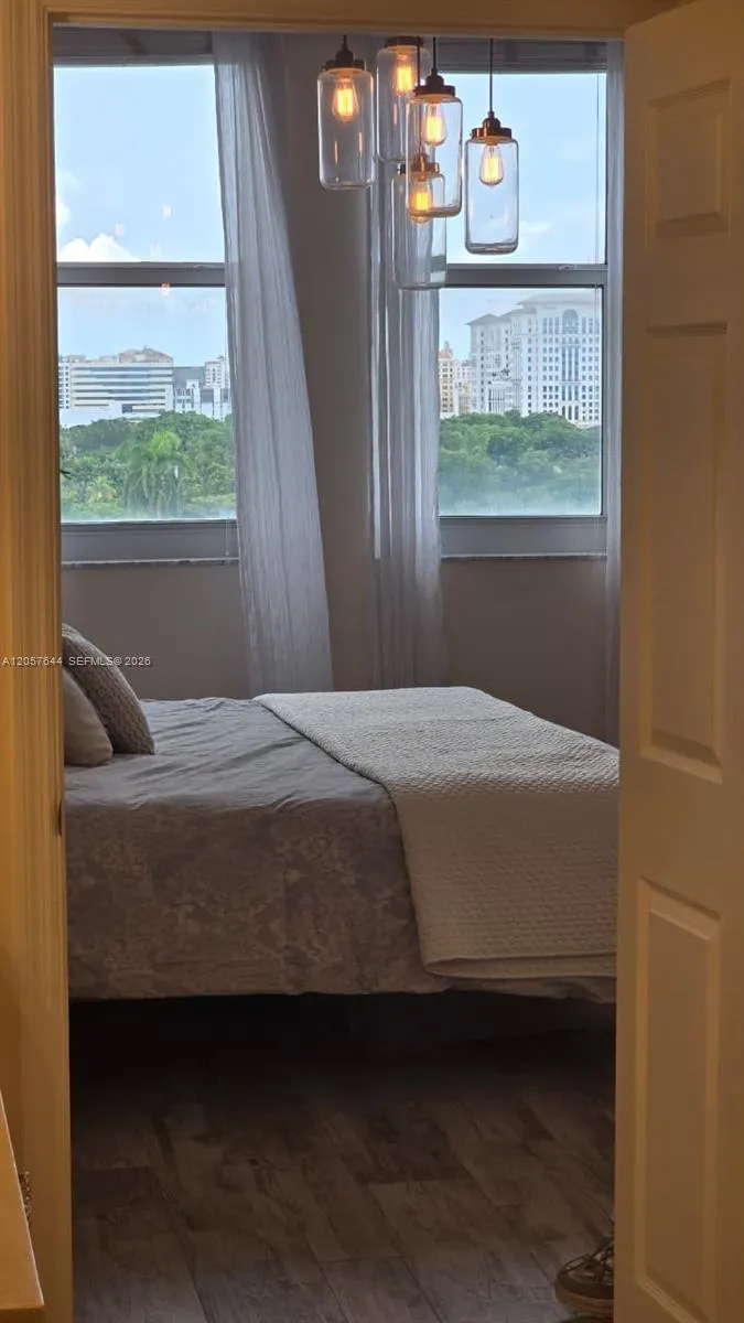 4100 Salzedo St #803 Coral Gables, FL 33146