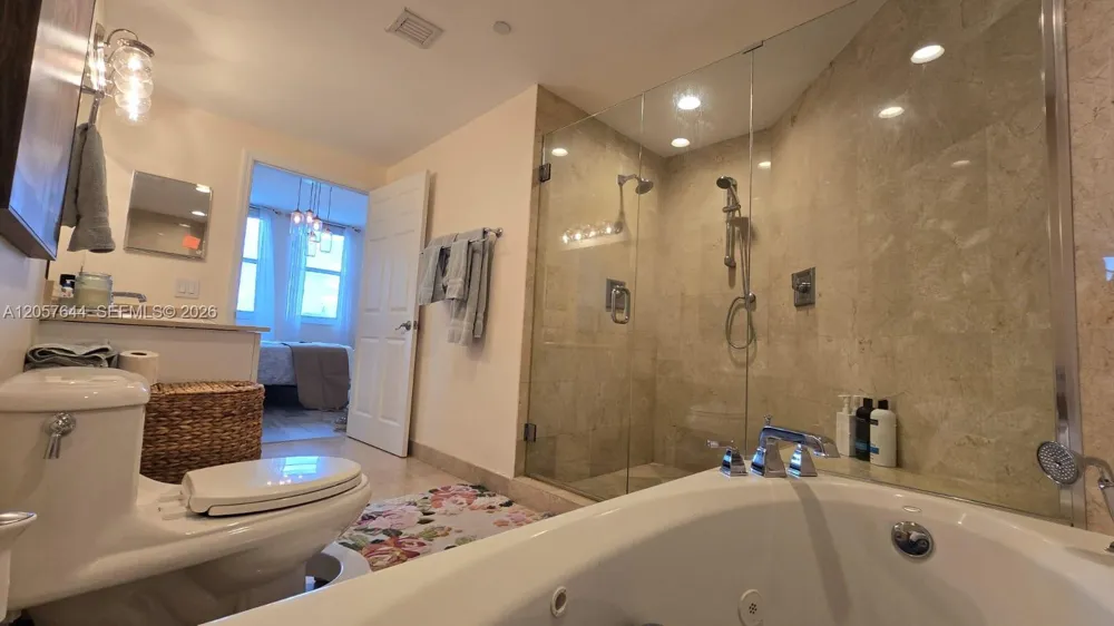 4100 Salzedo St #803 Coral Gables, FL 33146