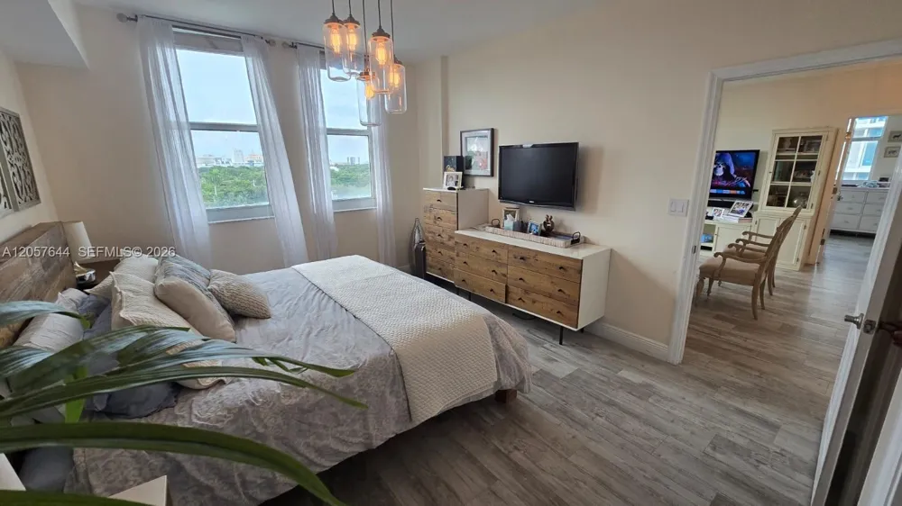 4100 Salzedo St #803 Coral Gables, FL 33146