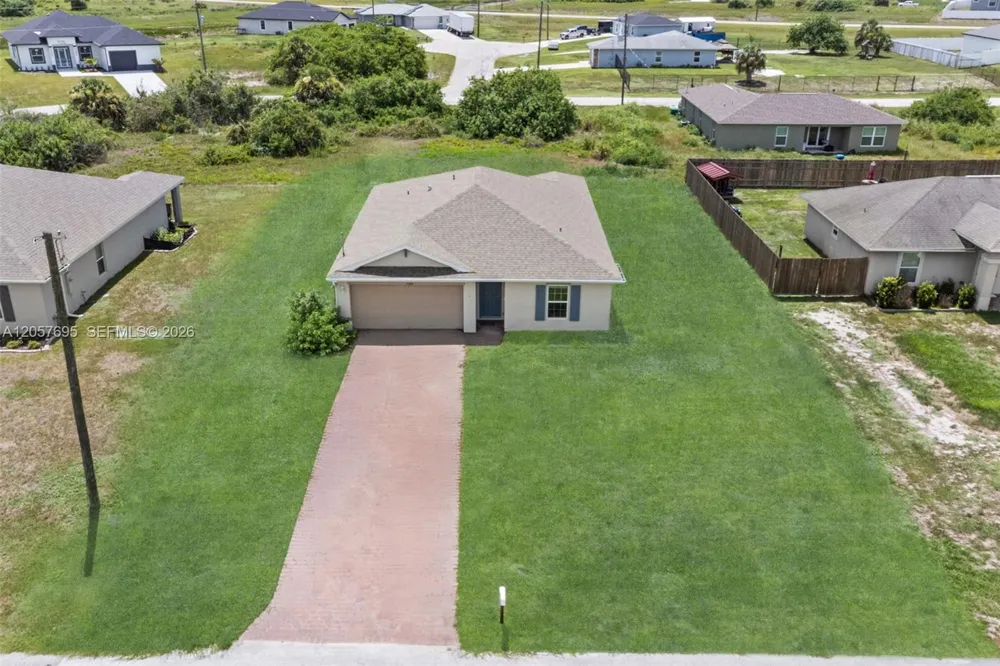 7020 Ramrod cir #7020 La Belle, FL 33935