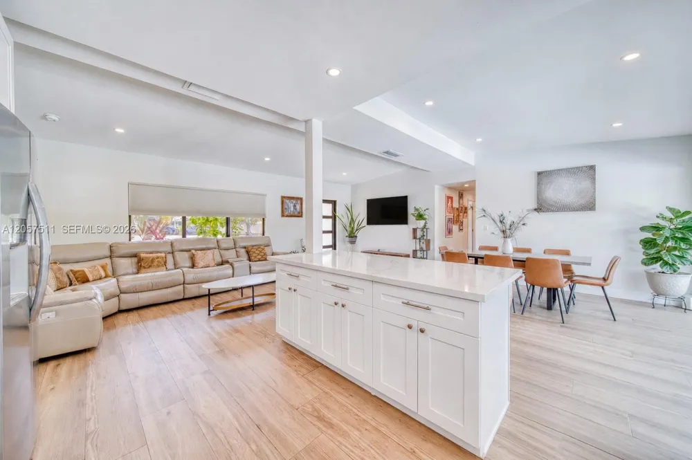 9200 SW 178th St Palmetto Bay, FL 33157