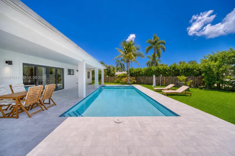 9200 SW 178th St Palmetto Bay, FL 33157