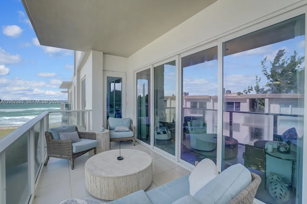 1200 Hillsboro Mile #1303 Hillsboro Beach, FL 33062