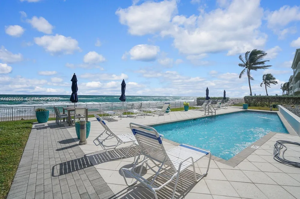 1200 Hillsboro Mile #1303 Hillsboro Beach, FL 33062