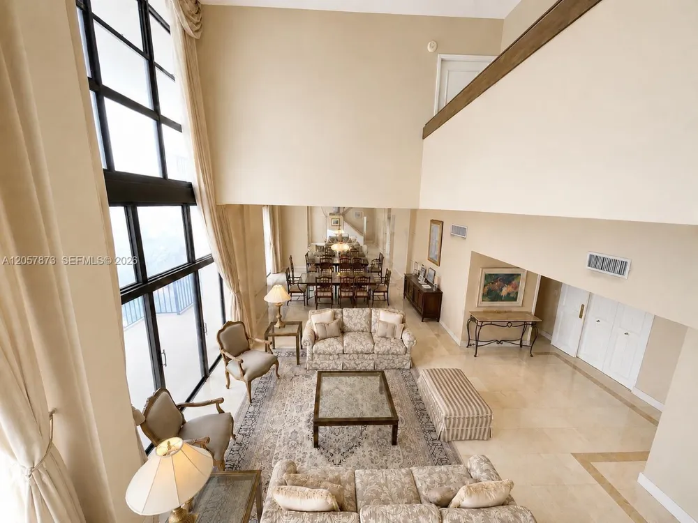 1865 Brickell Ave #1865 Miami, FL 33129