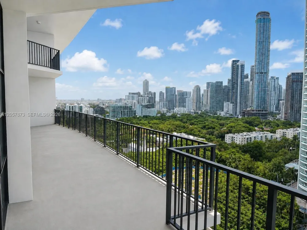 1865 Brickell Ave #1865 Miami, FL 33129