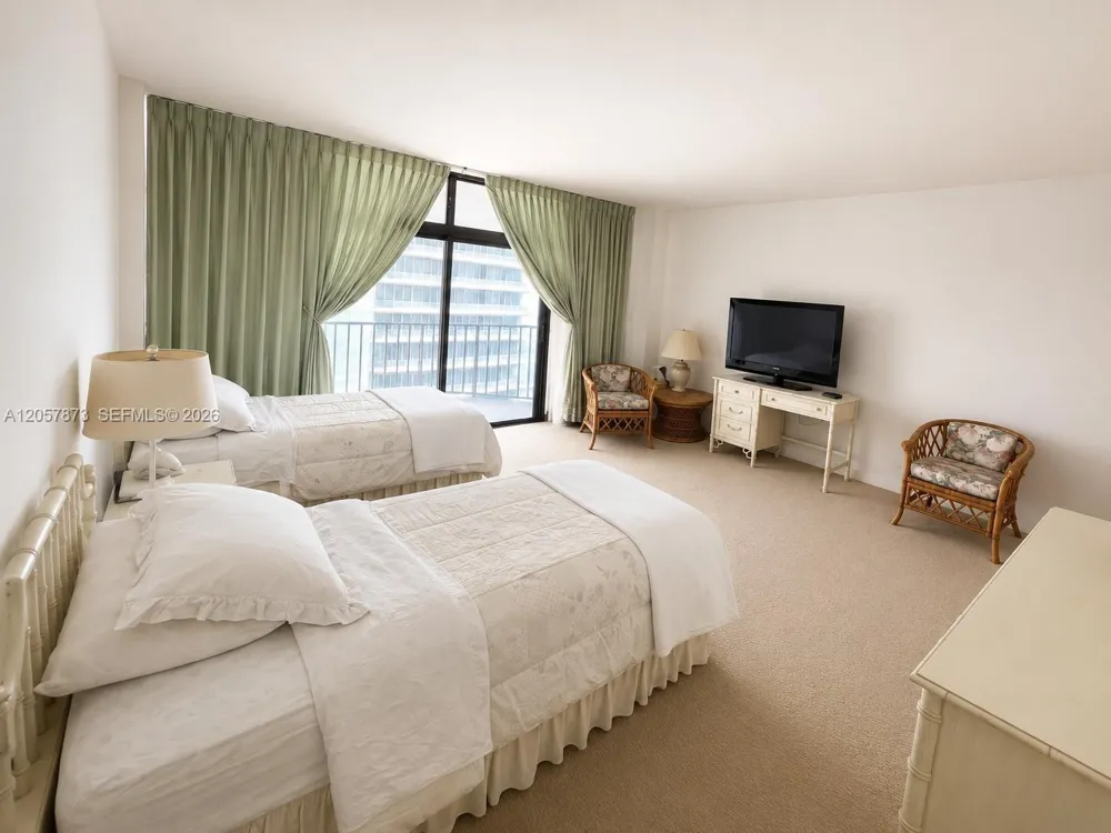 1865 Brickell Ave #1865 Miami, FL 33129