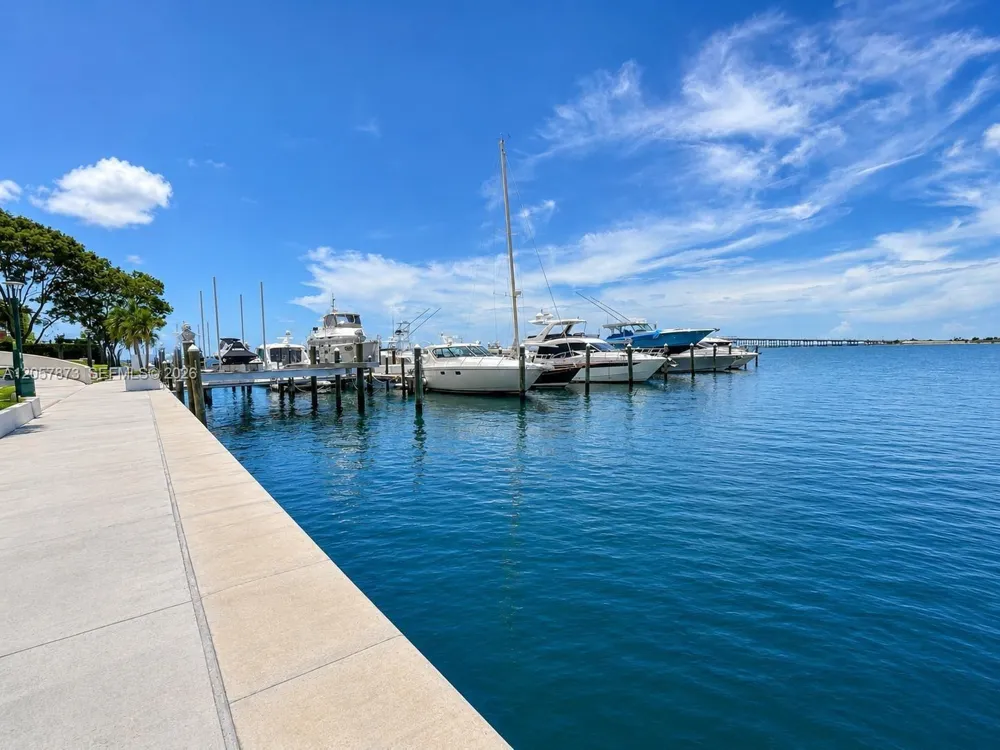 1865 Brickell Ave #1865 Miami, FL 33129