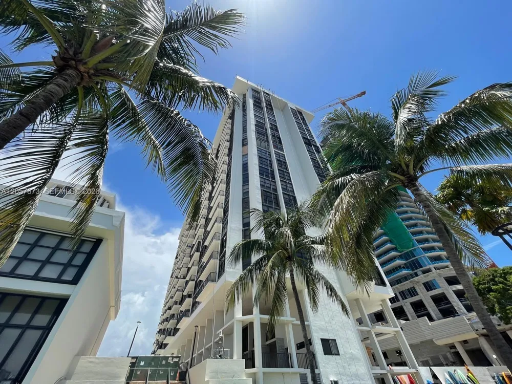 1865 Brickell Ave #1865 Miami, FL 33129