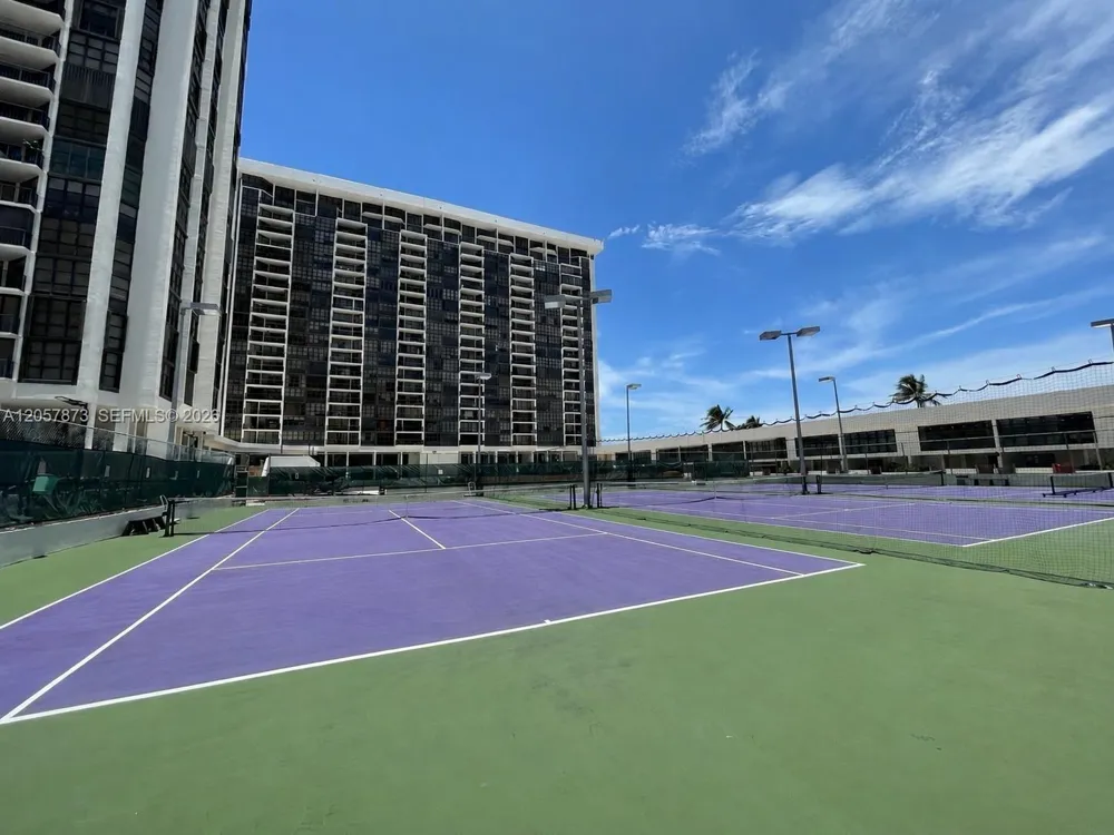 1865 Brickell Ave #1865 Miami, FL 33129