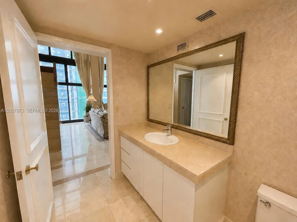 1865 Brickell Ave #1865 Miami, FL 33129