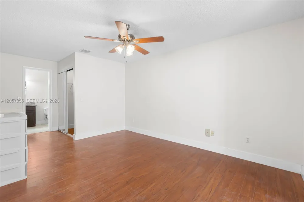 7144 Sportsmans Dr #7144 North Lauderdale, FL 33068