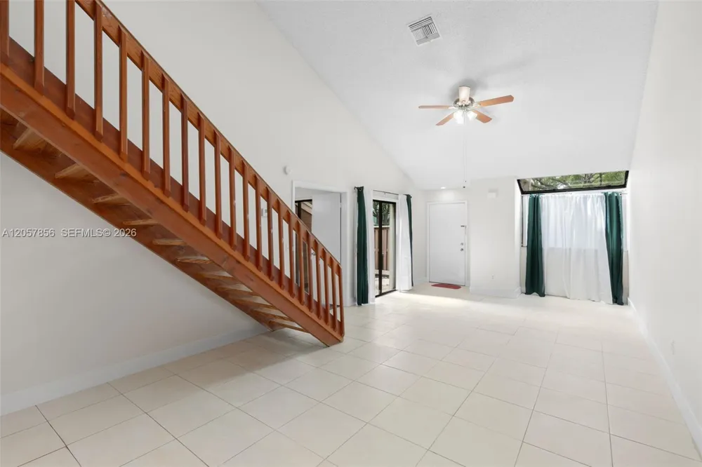 7144 Sportsmans Dr #7144 North Lauderdale, FL 33068