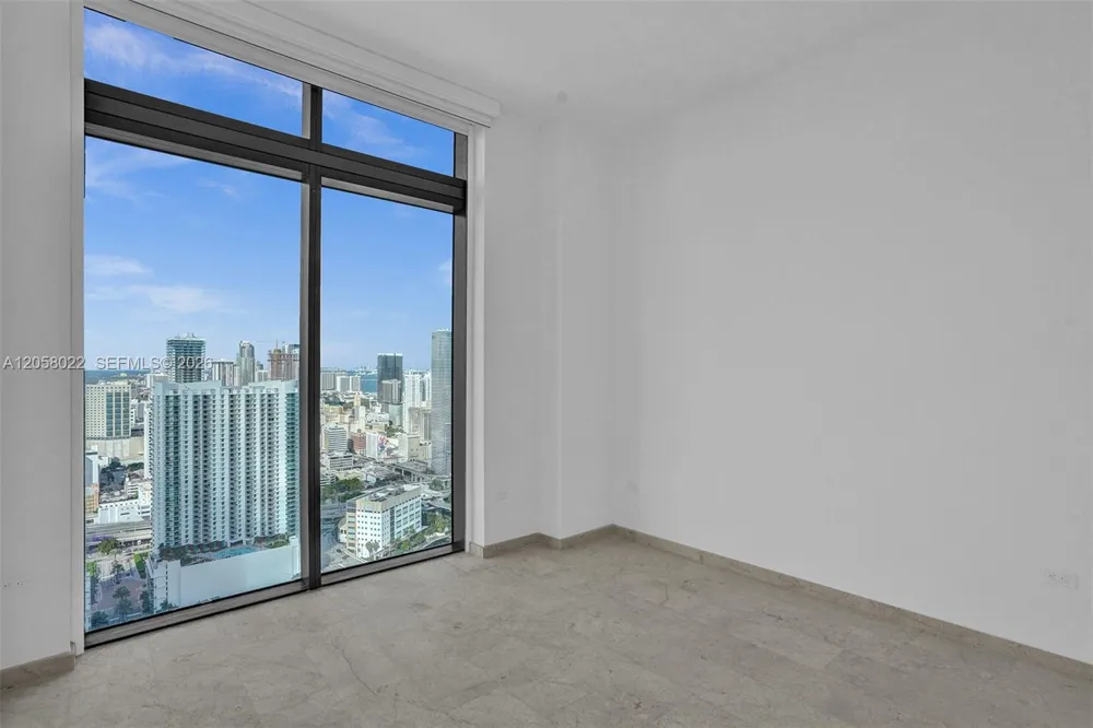 88 SW 7th St #4011 Miami, FL 33130