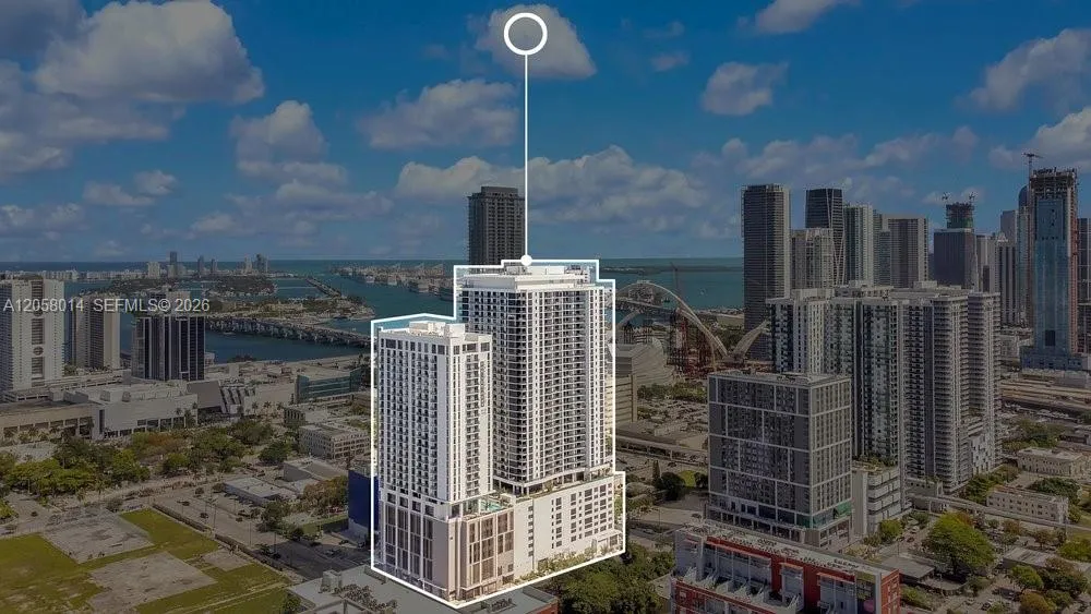 1600 NE 1st Ave #2811 Miami, FL 33132