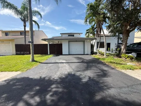 14720 SW 106th Ter