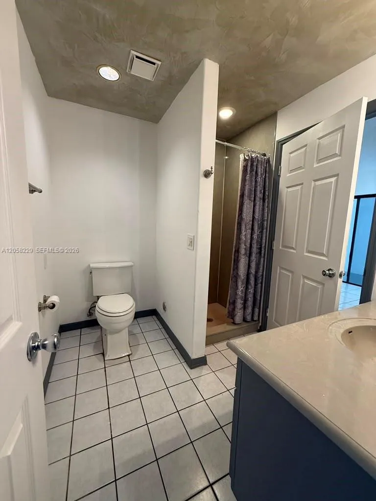 14720 SW 106th Ter Miami, FL 33196
