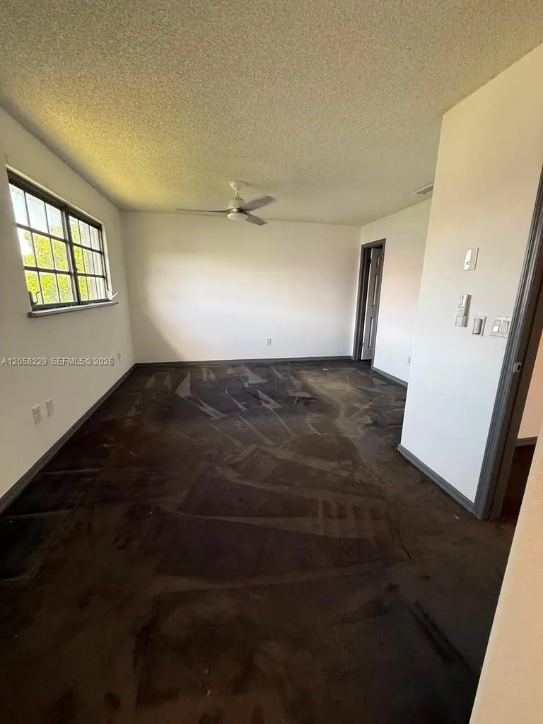 14720 SW 106th Ter Miami, FL 33196
