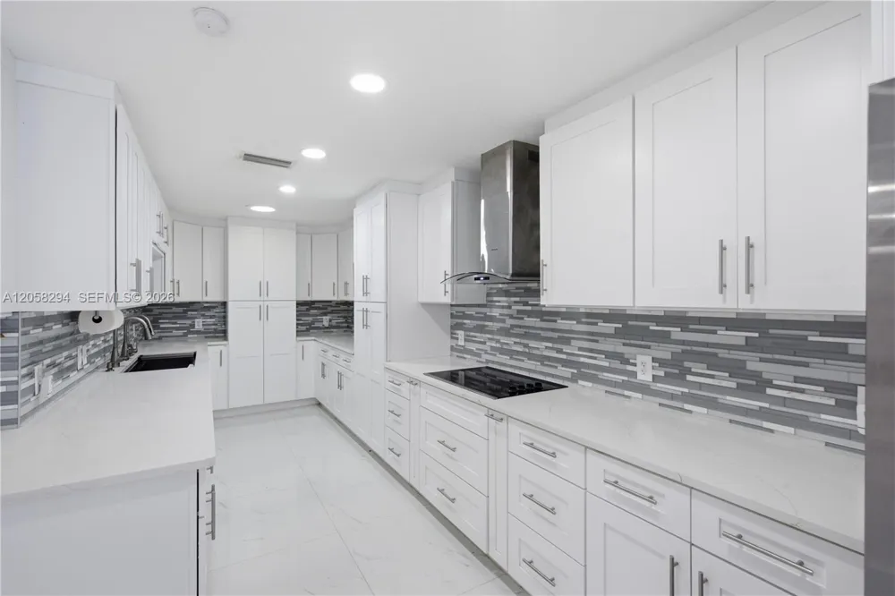 16839 WHIRLEY RD Lutz, FL 33558