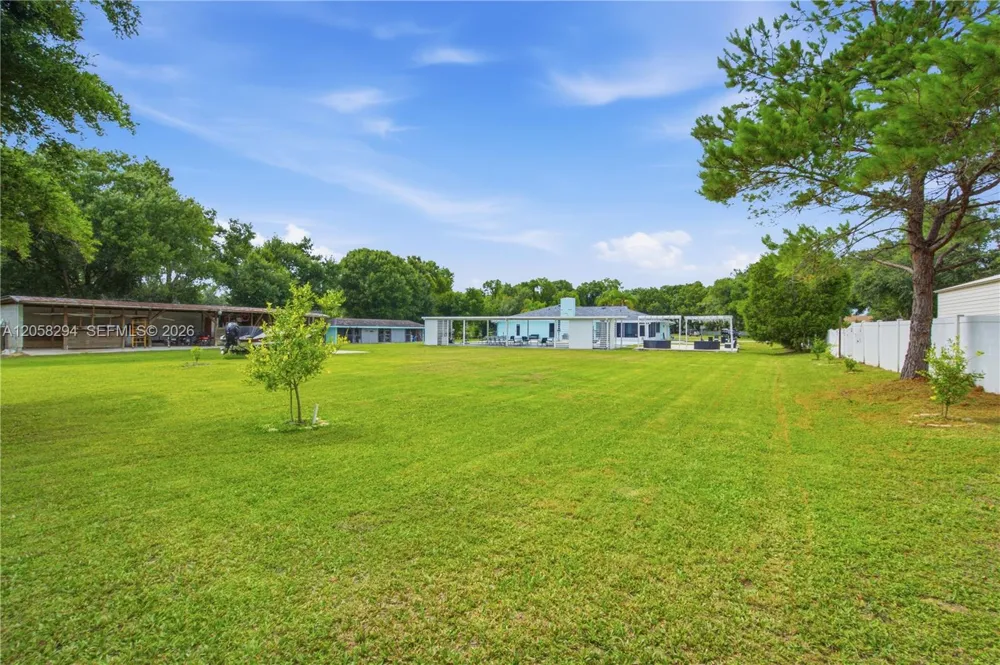 16839 WHIRLEY RD Lutz, FL 33558
