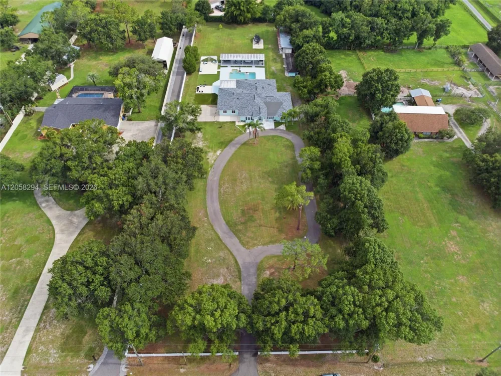 16839 WHIRLEY RD Lutz, FL 33558