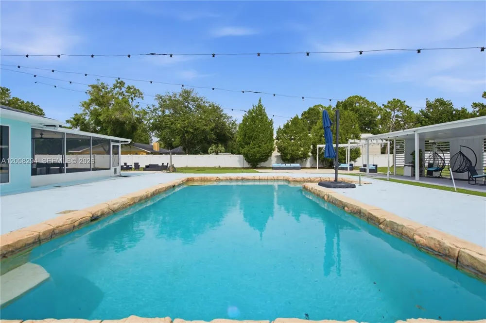 16839 WHIRLEY RD Lutz, FL 33558