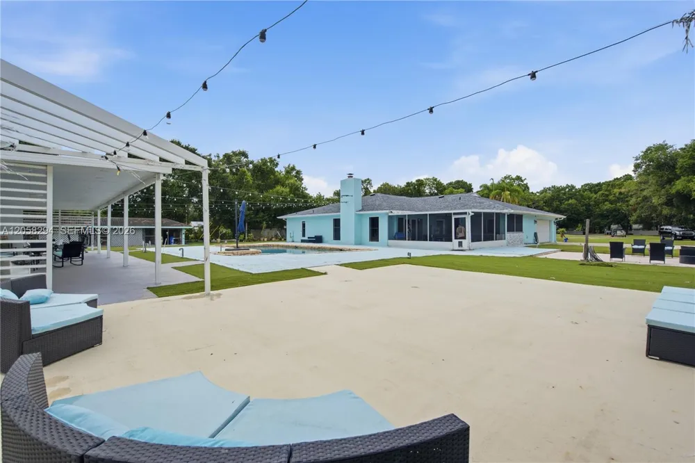 16839 WHIRLEY RD Lutz, FL 33558