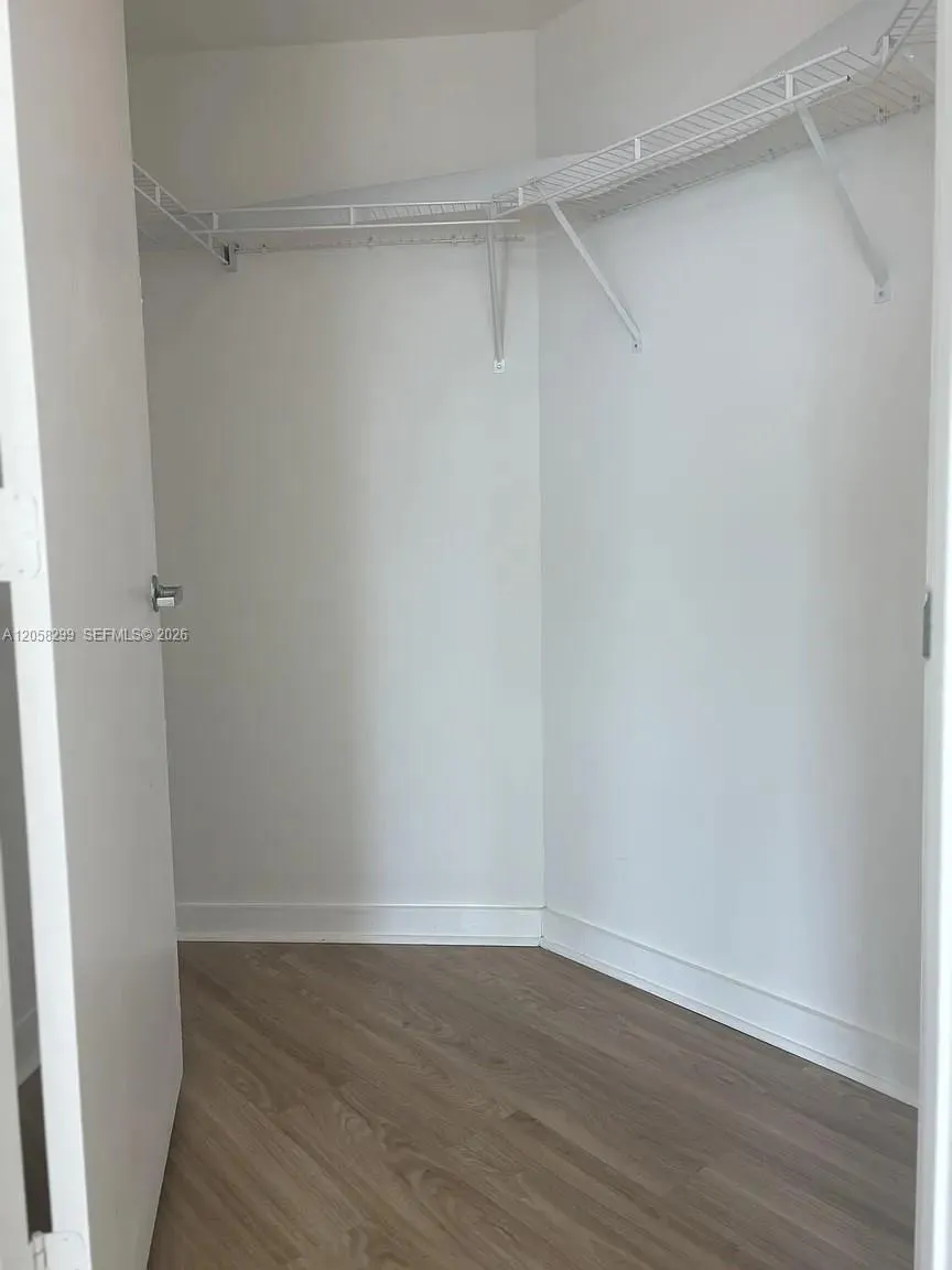 9066 SW 73rd Ct #1108 Miami, FL 33156