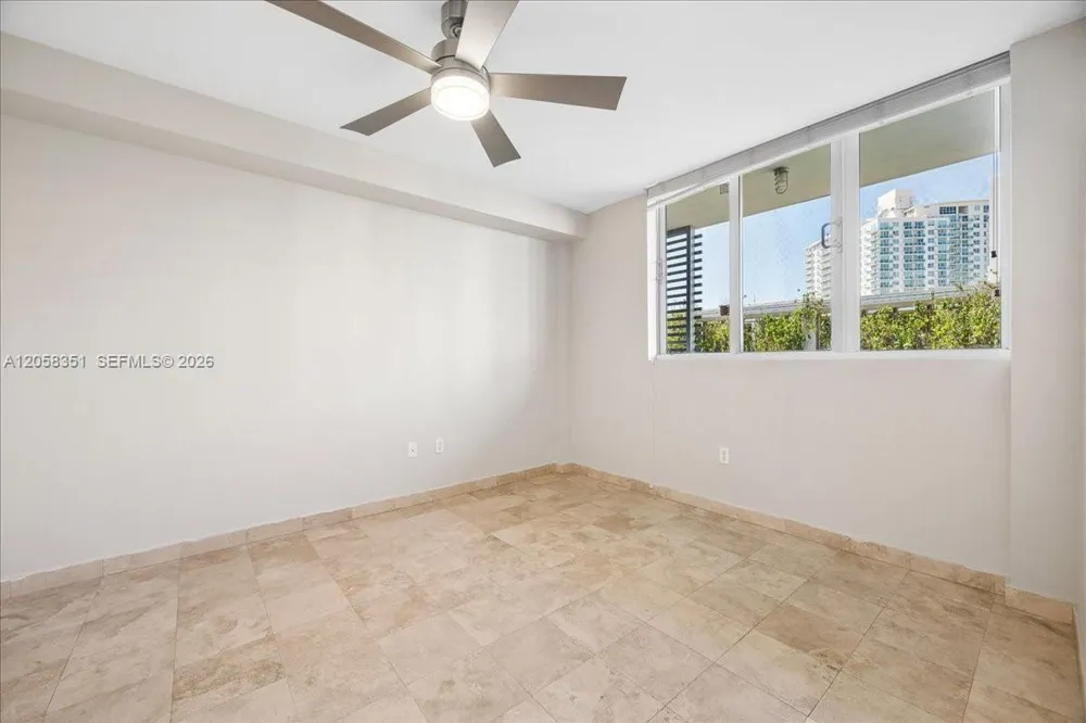 3339 Virginia St #PH-3 Miami, FL 33133