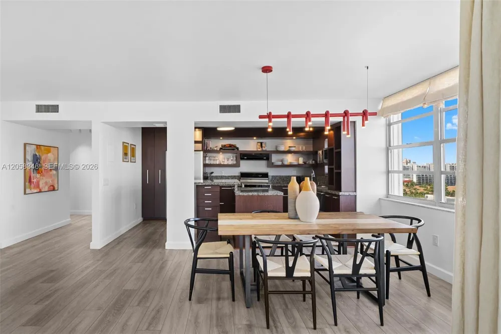 2780 NE 183rd St #1216 Aventura, FL 33160