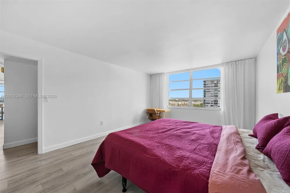 2780 NE 183rd St #1216 Aventura, FL 33160