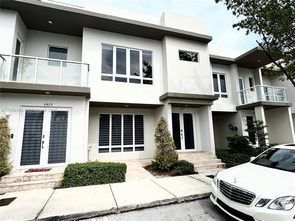 6423 NW 105th Ct #0 Doral, FL 33178