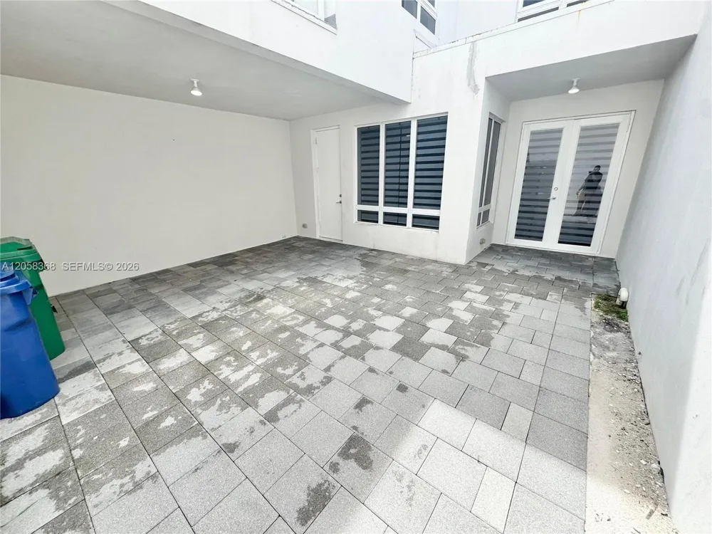 6423 NW 105th Ct #0 Doral, FL 33178