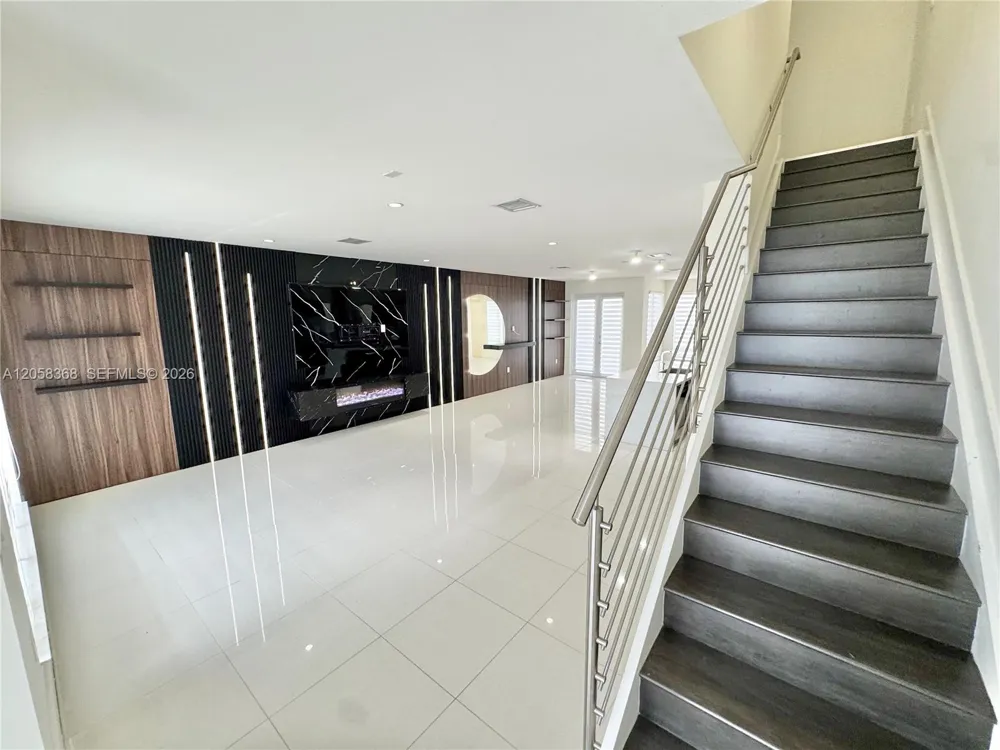 6423 NW 105th Ct #0 Doral, FL 33178