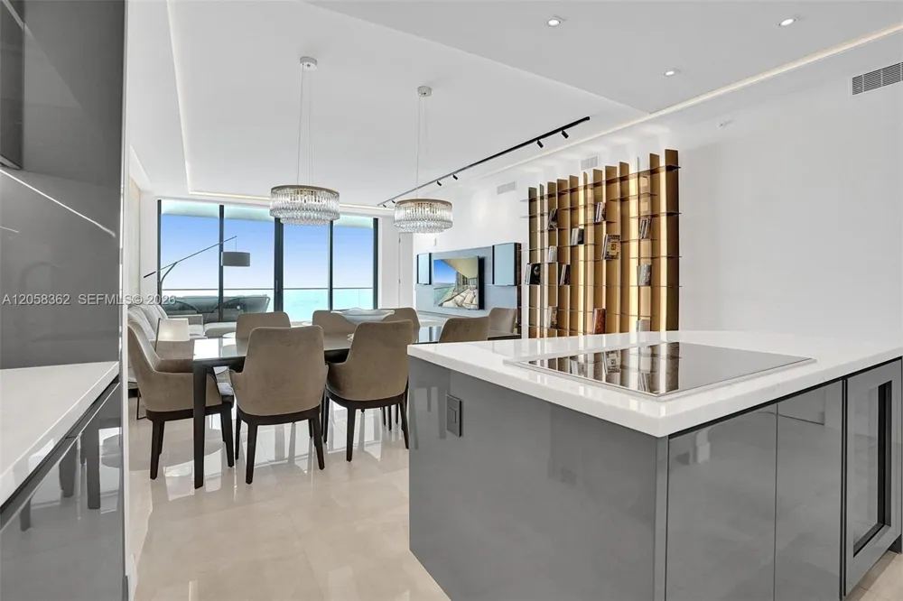18975 COLLINS AVE #2001 Sunny Isles Beach, FL 33160