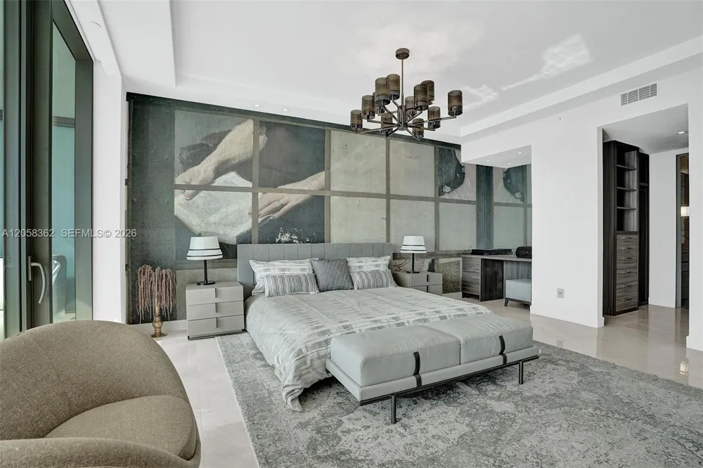 18975 COLLINS AVE #2001 Sunny Isles Beach, FL 33160