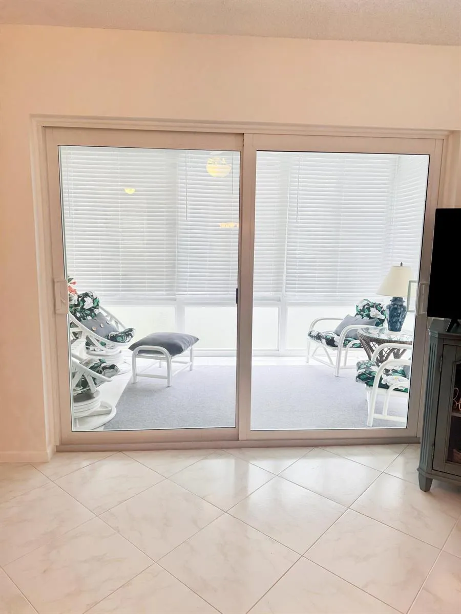 2950 SE Ocean Boulevard #8-6 Stuart, FL 34996