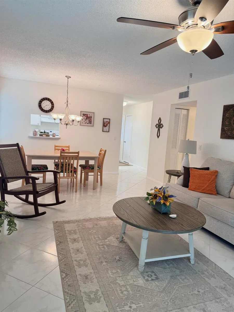 2950 SE Ocean Boulevard #8-6 Stuart, FL 34996