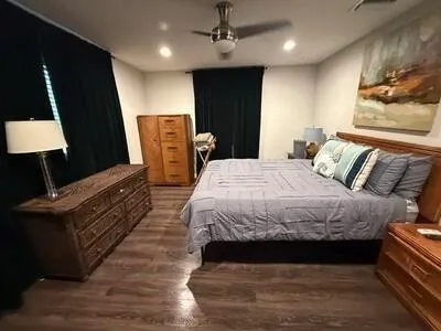 532 Foresteria Drive West Palm Beach, FL 33403