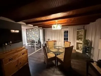 532 Foresteria Drive West Palm Beach, FL 33403